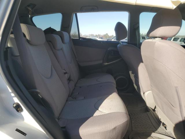 Photo 11 from auction – 2006 TOYOTA RAV4 with VIN JTMZK33V066001455