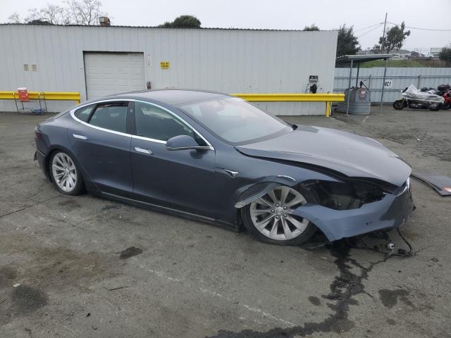 Photo 4 from auction – 2017 TESLA MODEL S with VIN 5YJSA1E2XHF231703
