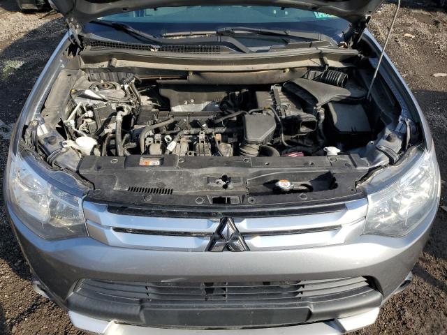 Photo 12 from auction – 2015 MITSUBISHI OUTLANDER with VIN JA4AZ3A31FZ004349