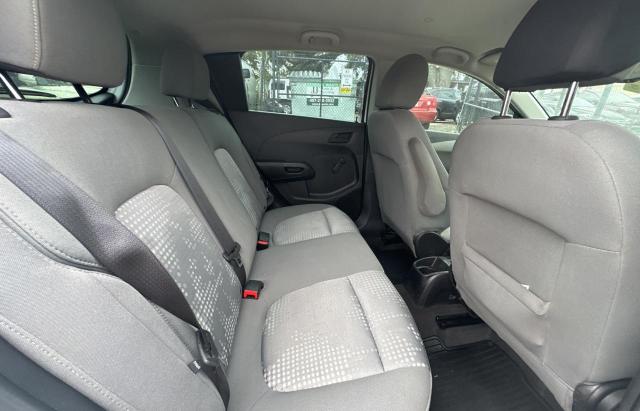 Photo 6 from auction – 2015 CHEVROLET SONIC LS with VIN 1G1JA6SH6F4134528