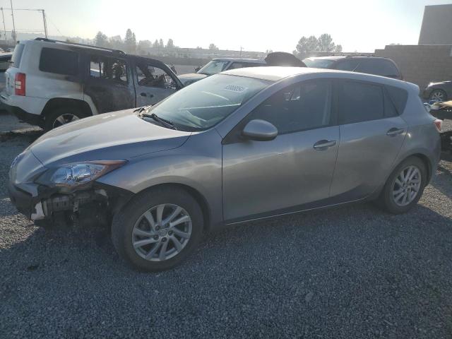 MAZDA 3 I 2012 with VIN JM1BL1L83C1672317 - Photo from auction