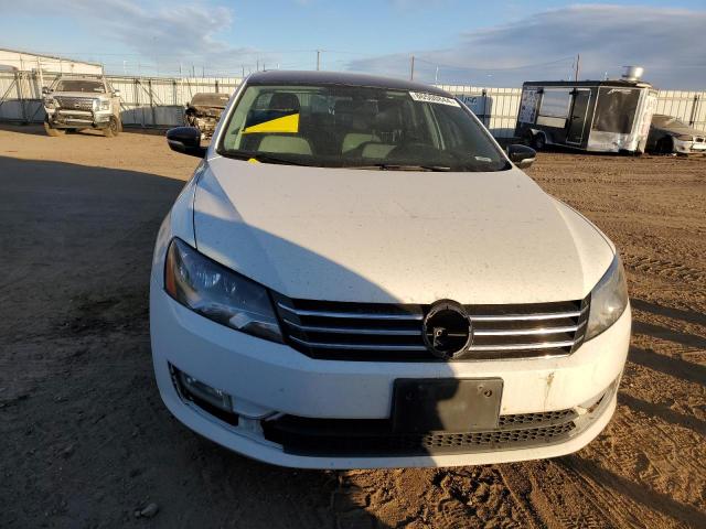 Photo 5 from auction – 2015 VOLKSWAGEN PASSAT SE with VIN 1VWBS7A33FC039769