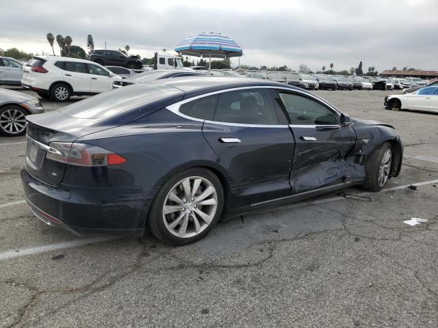 Photo 3 from auction – 2013 TESLA MODEL S with VIN 5YJSA1CNXDFP07438