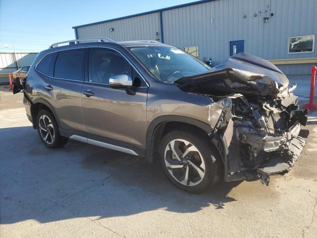 Photo 4 from auction – 2022 SUBARU FORESTER T with VIN JF2SKARC5NH508433