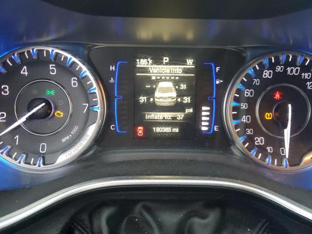 Photo 9 from auction – 2015 CHRYSLER 200 LIMITE with VIN 1C3CCCAB9FN504309