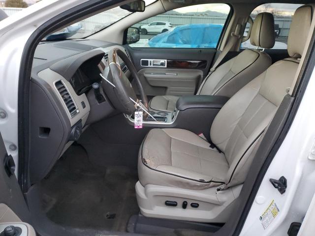 Photo 7 from auction – 2010 LINCOLN MKX with VIN 2LMDJ8JC2ABJ16158