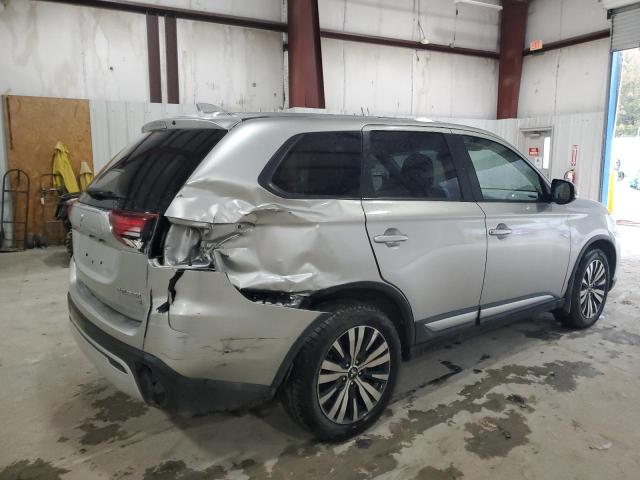 Photo 3 from auction – 2019 MITSUBISHI OUTLANDER with VIN JA4AZ3A35KZ053709