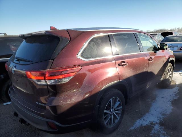 Photo 3 from auction – 2019 TOYOTA HIGHLANDER with VIN 5TDJZRFH4KS928115