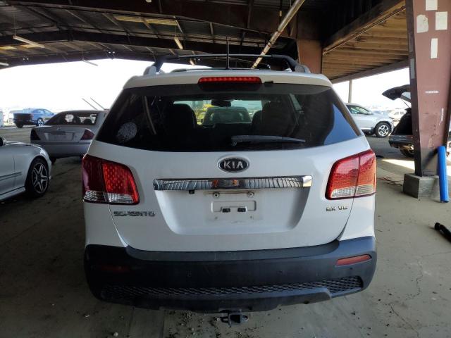 Photo 6 from auction – 2013 KIA SORENTO EX with VIN 5XYKUDA27DG374772
