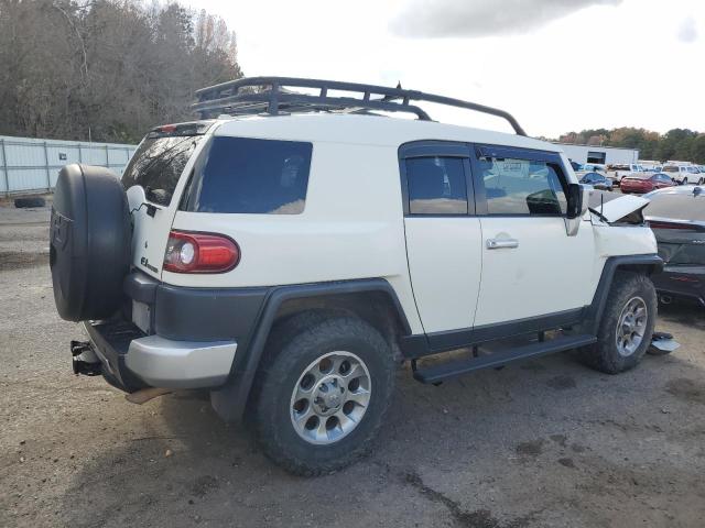 Photo 3 from auction – 2012 TOYOTA FJ CRUISER with VIN JTEBU4BFXCK126084