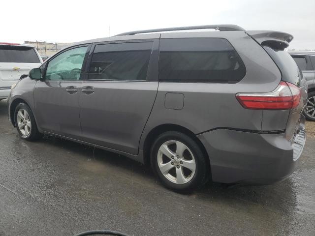 Photo 2 from auction – 2016 TOYOTA SIENNA LE with VIN 5TDKK3DC9GS694431