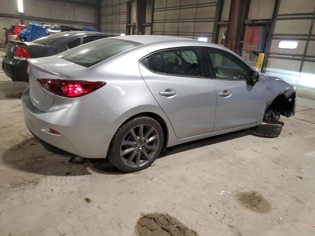 Photo 3 from auction – 2018 MAZDA 3 TOURING with VIN 3MZBN1V36JM269652