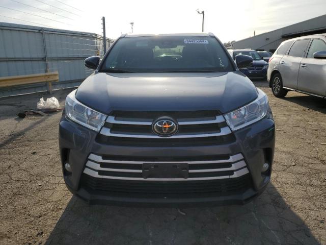Photo 5 from auction – 2017 TOYOTA HIGHLANDER with VIN 5TDJZRFH0HS389713
