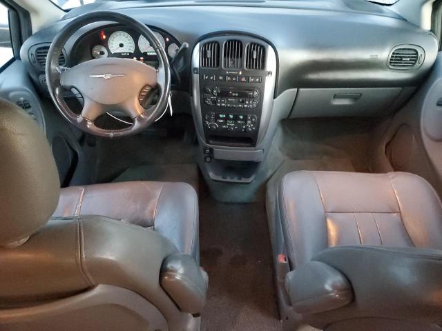 Photo 8 from auction – 2005 CHRYSLER TOWN & COU with VIN 2C8GP54L65R275752