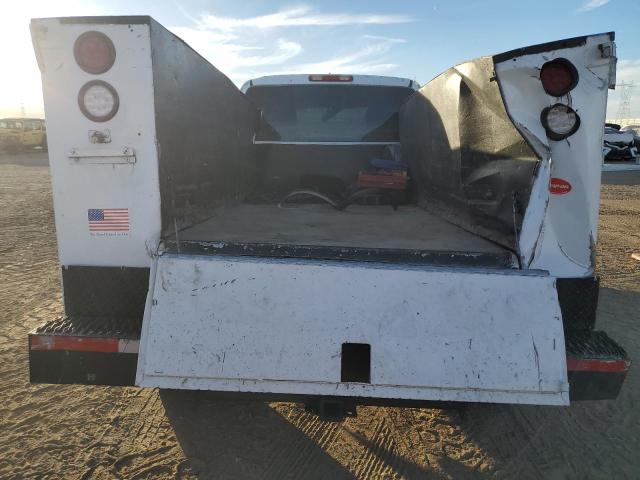 Photo 6 from auction – 2002 CHEVROLET SILVERADO with VIN 1GBHC24U02E241344