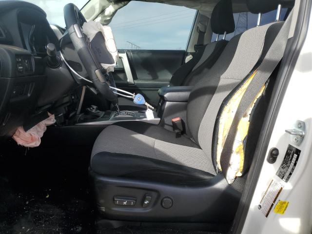 Photo 7 from auction – 2019 TOYOTA 4RUNNER SR with VIN JTEBU5JR3K5730171
