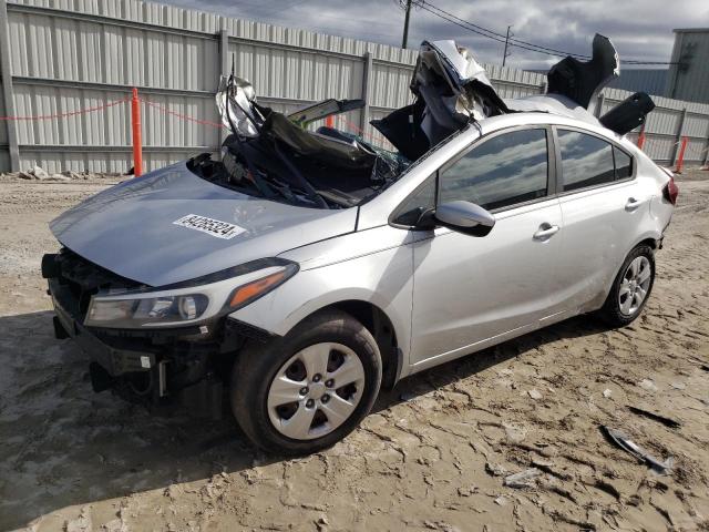 KIA FORTE LX 2017 with VIN 3KPFK4A7XHE079381 - Photo from auction