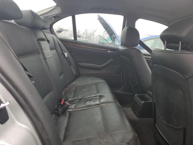 صورة رقم 10 من المزاد - 2005 BMW 325 I مع VIN WBAEV33485KX12188