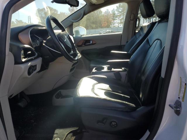 Photo 7 from auction – 2018 CHRYSLER PACIFICA T with VIN 2C4RC1BG0JR123142