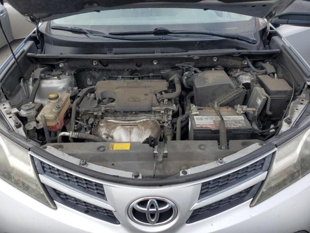 Photo 12 from auction – 2013 TOYOTA RAV4 LE with VIN JTMZFREV9DD020504