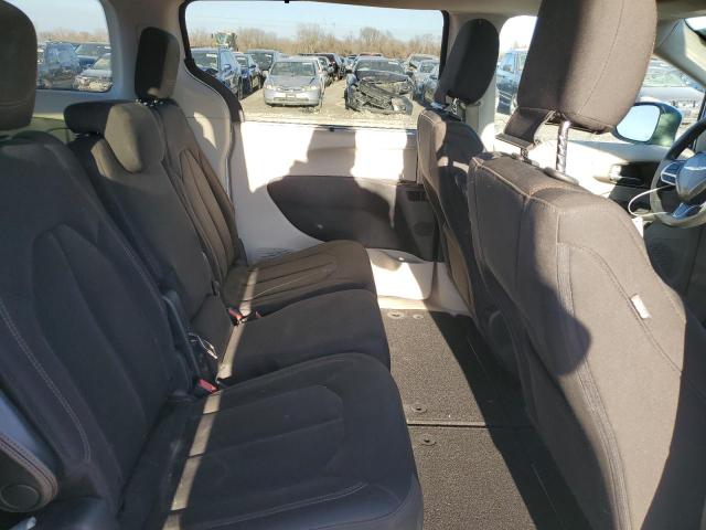 Photo 11 from auction – 2017 CHRYSLER PACIFICA T with VIN 2C4RC1DG3HR507925
