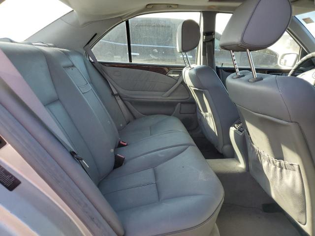 Photo 10 from auction – 2002 MERCEDES-BENZ E 320 4MAT with VIN WDBJF82J92X067535