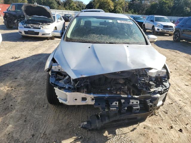 Photo 5 from auction – 2016 FORD FOCUS SE with VIN 1FADP3F25GL365795