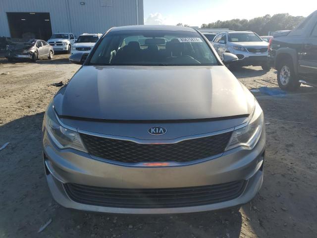 Photo 5 from auction – 2018 KIA OPTIMA LX with VIN 5XXGT4L33JG236015