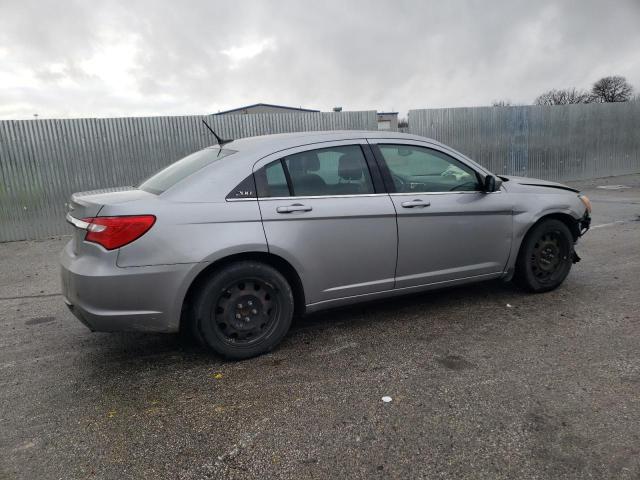 Photo 3 from auction – 2014 CHRYSLER 200 LX with VIN 1C3CCBAG1EN152380