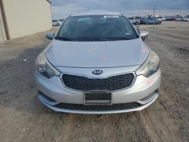 Photo 5 from auction – 2015 KIA FORTE LX with VIN KNAFX4A6XF5340801