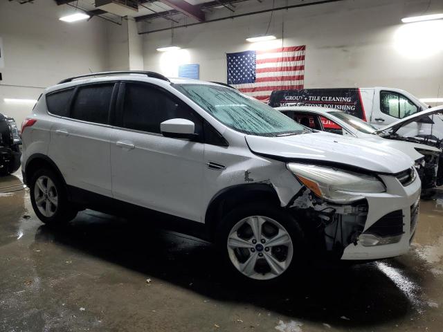 Photo 4 from auction – 2014 FORD ESCAPE SE with VIN 1FMCU9G93EUB49296