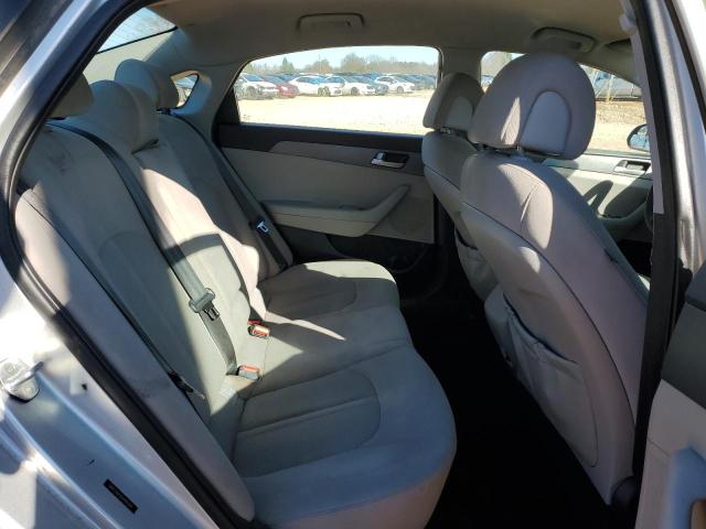 Photo 10 from auction – 2016 HYUNDAI SONATA SE with VIN 5NPE24AF8GH405384