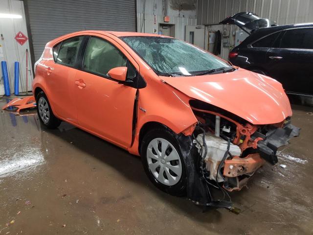 Photo 4 from auction – 2014 TOYOTA PRIUS C with VIN JTDKDTB36E1078726