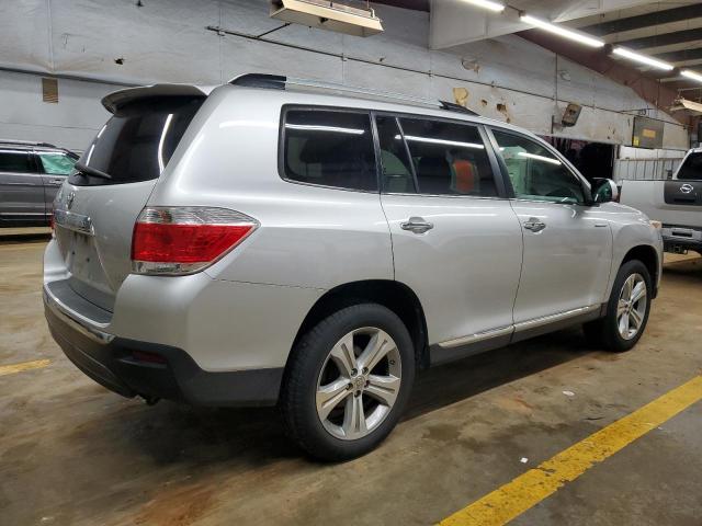 Photo 3 from auction – 2012 TOYOTA HIGHLANDER with VIN 5TDDK3EH8CS135773