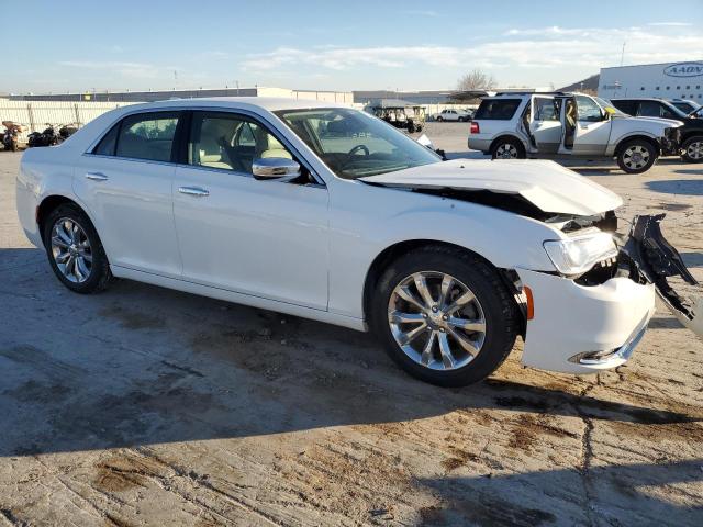 Photo 4 from auction – 2018 CHRYSLER 300 LIMITE with VIN 2C3CCAKG6JH177304