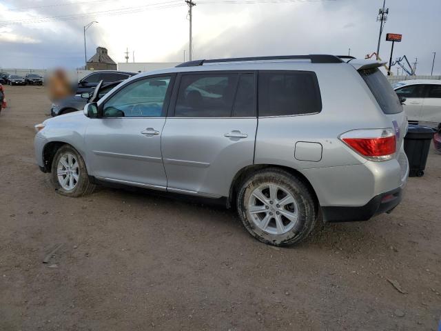 Photo 2 from auction – 2012 TOYOTA HIGHLANDER with VIN 5TDBK3EH9CS119105