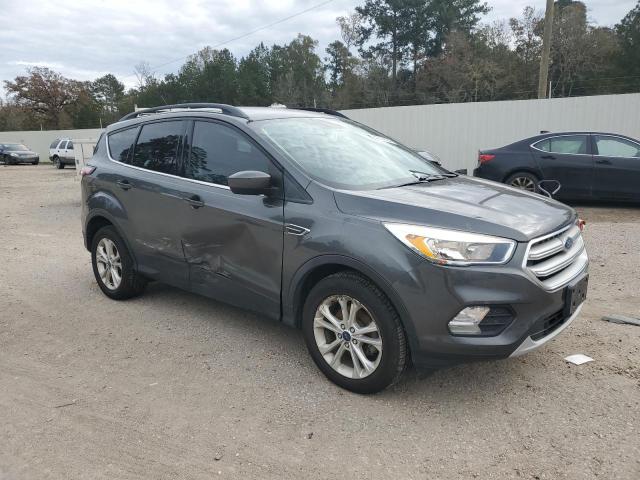 Photo 4 from auction – 2018 FORD ESCAPE SE with VIN 1FMCU0GD1JUB27632