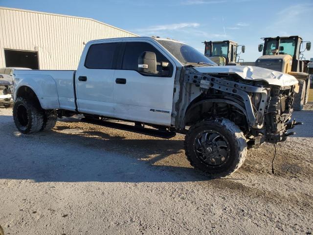 Photo 4 from auction – 2017 FORD F350 SUPER with VIN 1FT8W3DT1HEE68843