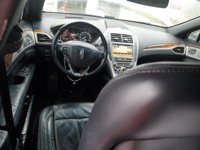 Photo 8 from auction – 2017 LINCOLN MKZ RESERV with VIN 3LN6L5E92HR663647