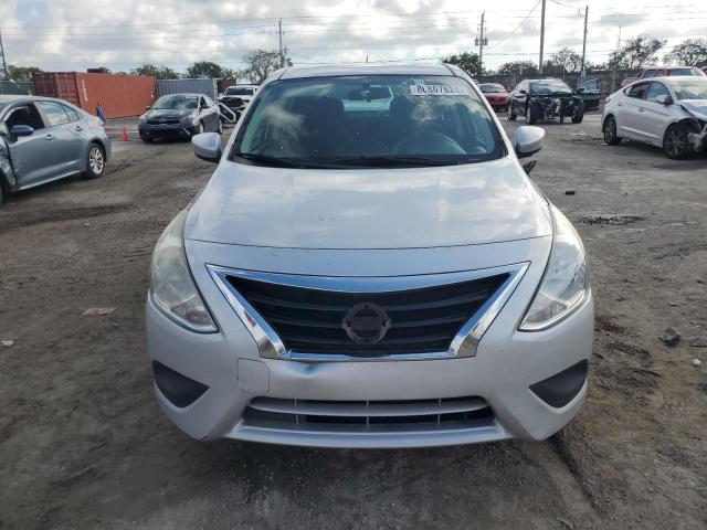 Снимка 5 от търг – 2017 NISSAN VERSA S с VIN 3N1CN7AP3HL803387