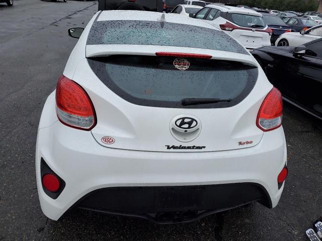 Photo 6 from auction – 2015 HYUNDAI VELOSTER T with VIN KMHTC6AE3FU221834