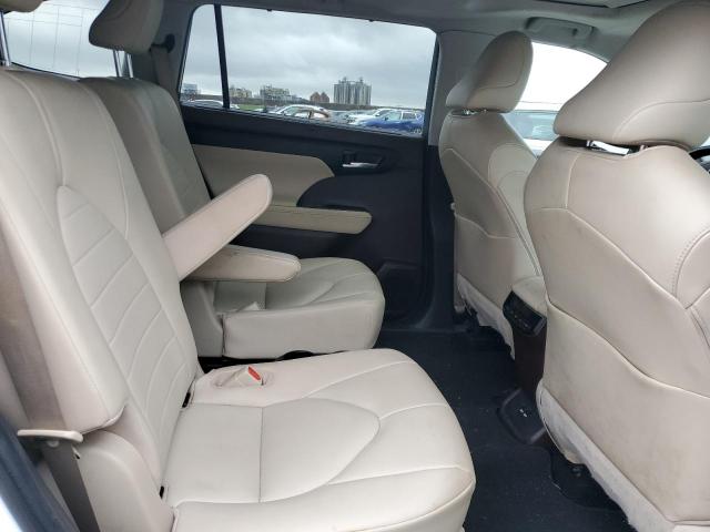 Photo 11 from auction – 2020 TOYOTA HIGHLANDER with VIN 5TDGARAH5LS500726