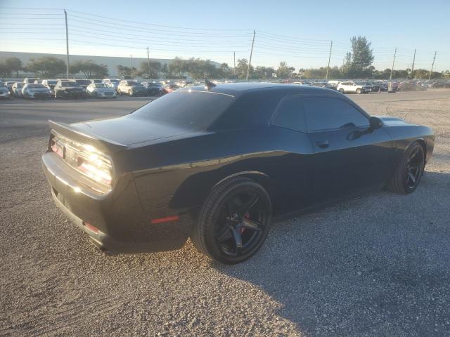 Photo 3 from auction – 2016 DODGE CHALLENGER with VIN 2C3CDZC90GH335396