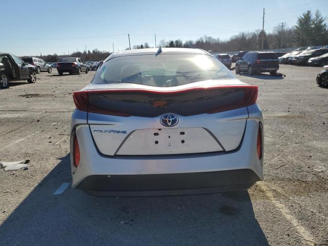 Photo 6 from auction – 2017 TOYOTA PRIUS PRIM with VIN JTDKARFP6H3060695