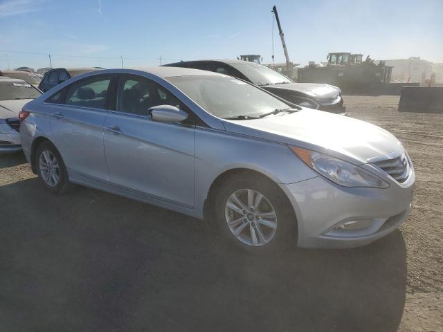 Photo 4 from auction – 2013 HYUNDAI SONATA GLS with VIN 5NPEB4AC9DH669733