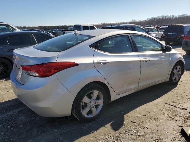 Photo 3 from auction – 2011 HYUNDAI ELANTRA GL with VIN KMHDH4AE7BU110322