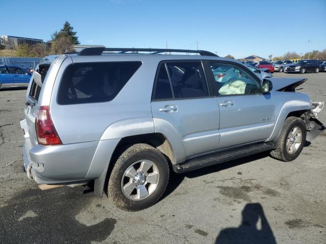 Photo 3 from auction – 2005 TOYOTA 4RUNNER SR with VIN JTEBU14R350061552