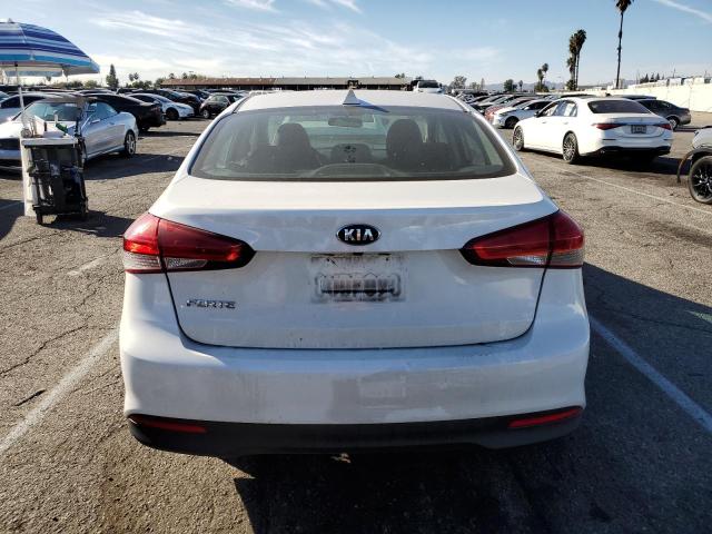 Photo 6 from auction – 2018 KIA FORTE LX with VIN 3KPFL4A73JE176960