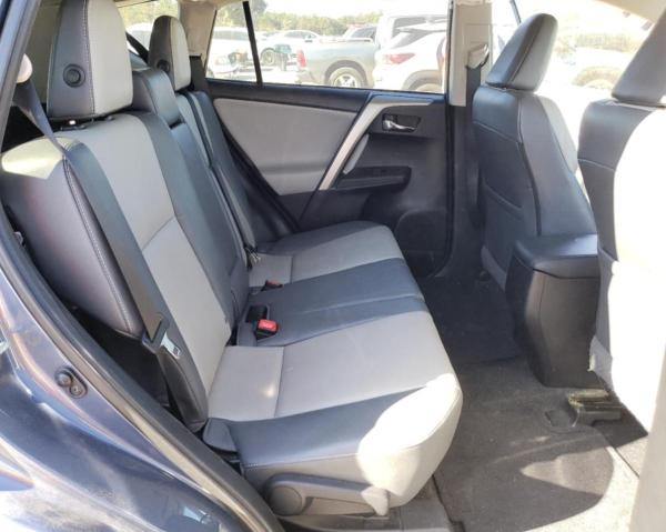 Photo 11 from auction – 2014 TOYOTA RAV4 LIMIT with VIN 2T3YFREV4EW100356