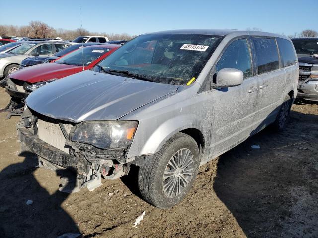 CHRYSLER TOWN & COU 2014 with VIN 2C4RC1HG6ER219533 - Photo from auction
